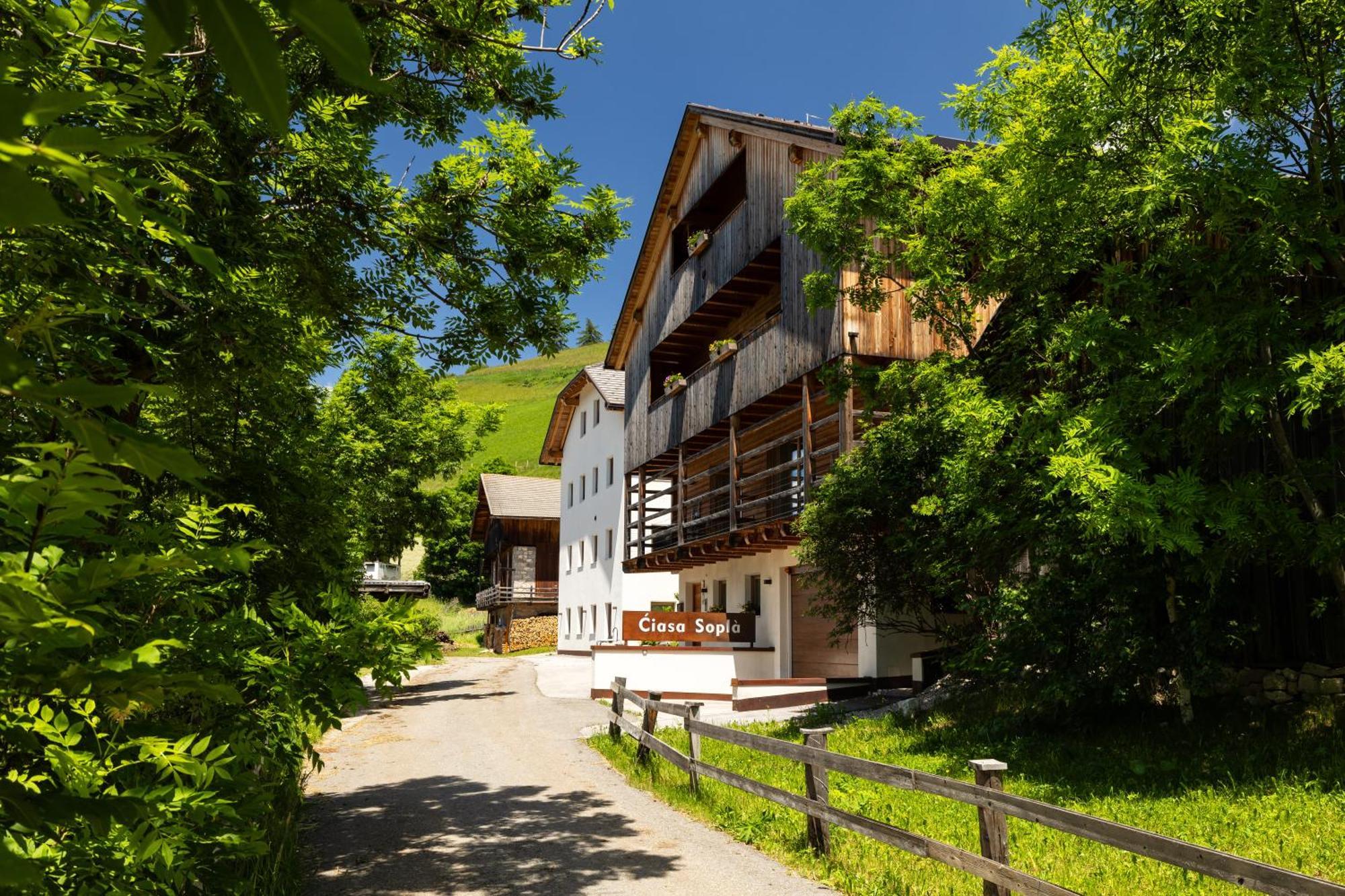 Ciasa Soplà Apartamento San Cassiano  Exterior foto