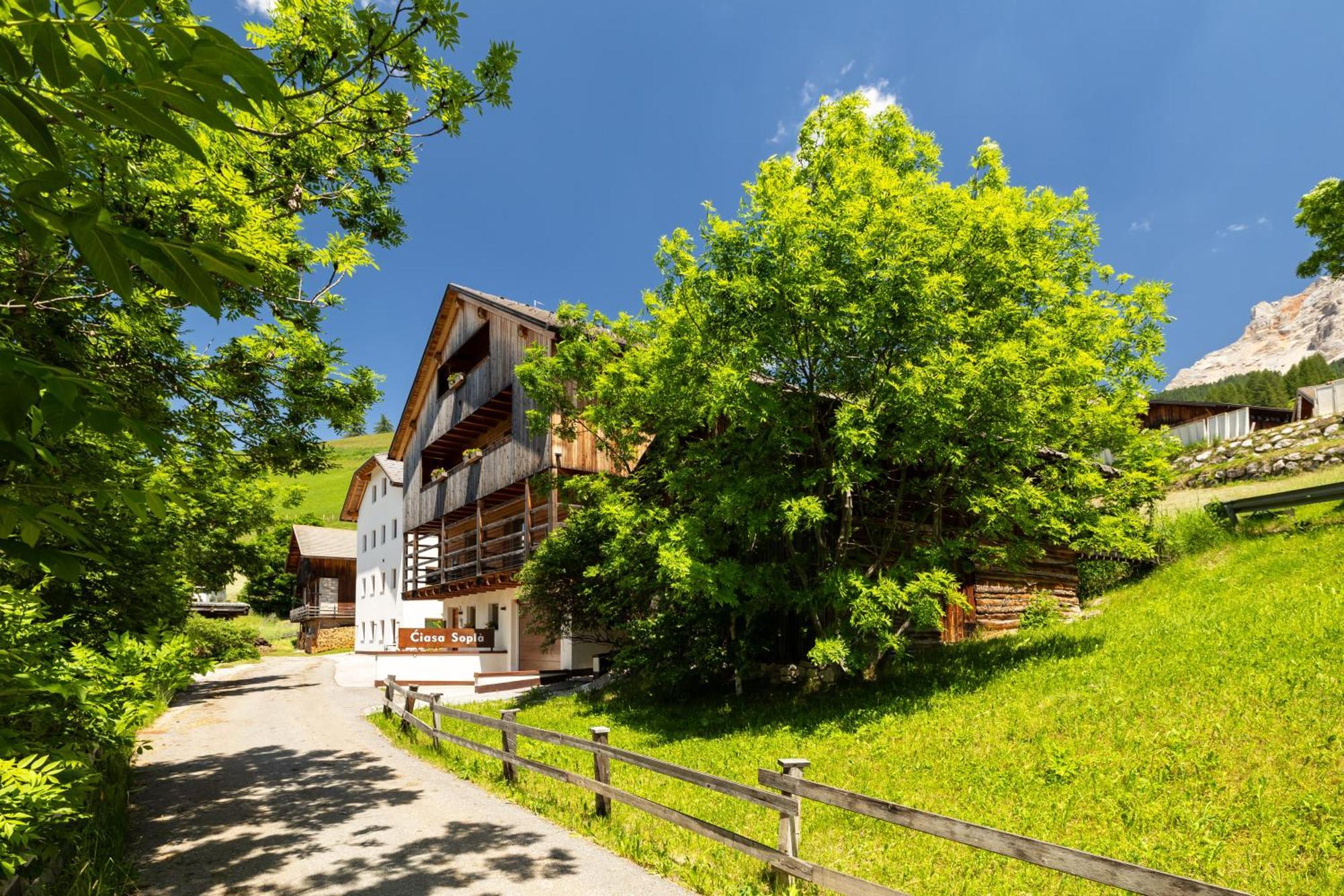 Ciasa Soplà Apartamento San Cassiano  Exterior foto