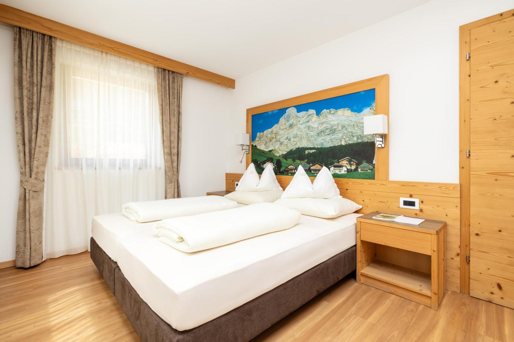 Ciasa Soplà Apartamento San Cassiano  Exterior foto
